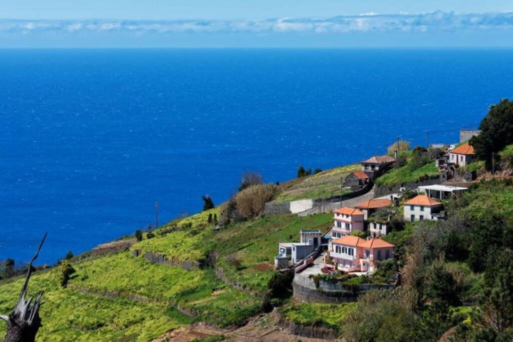 Raposeira De Sao Joao, The Feeling Of Peace, Space And Quiet, Whole Villa Is Yours Fajã da Ovelha Dış mekan fotoğraf